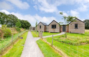 The Bolthole and Warren Holiday Cottage