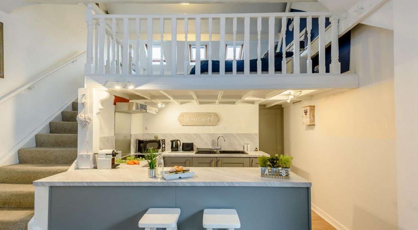 Photo of 2 Bed in Tenby