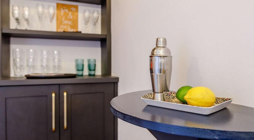 Photo of 6 Bed in Ilfracombe