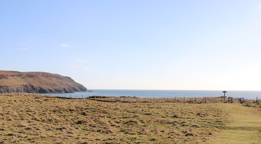 Photo of Towyn - 7 Ty'n Don