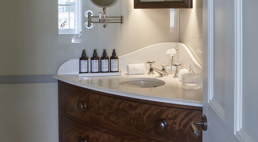 Photo of Henry & Eliza