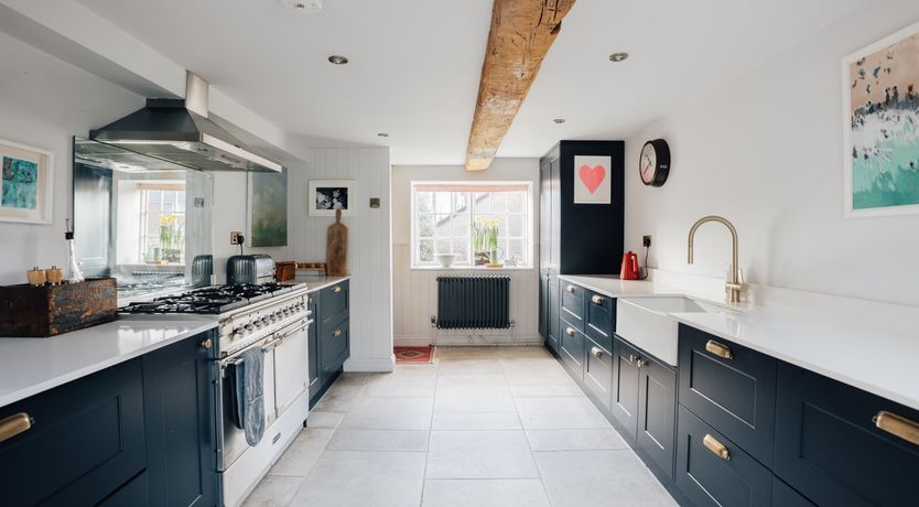 Photo of Thatched Roof Romance