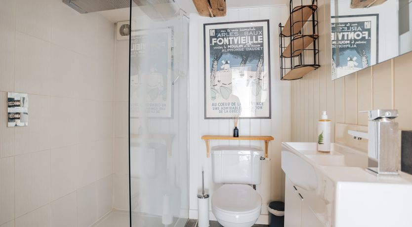 Photo of Thatched Roof Romance