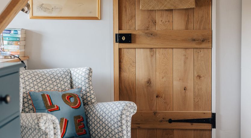 Photo of Thatched Roof Romance