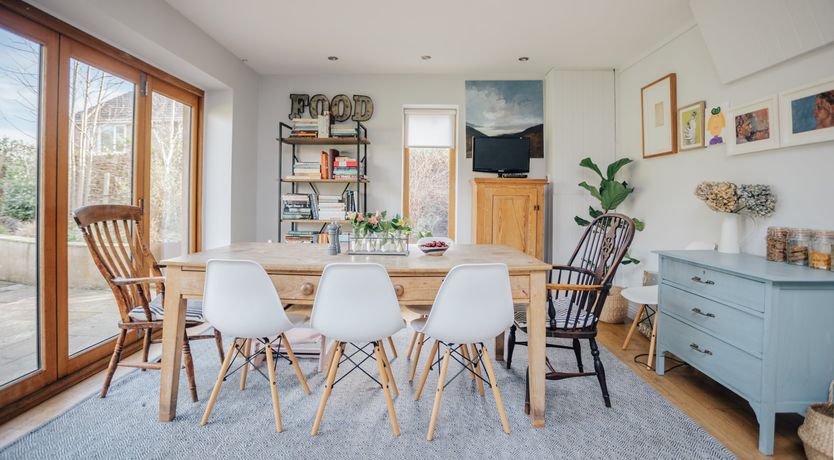 Photo of Thatched Roof Romance