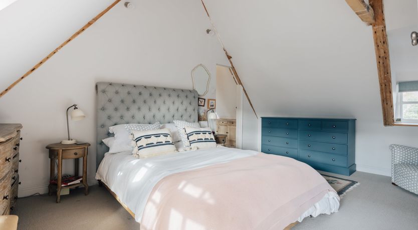 Photo of Thatched Roof Romance