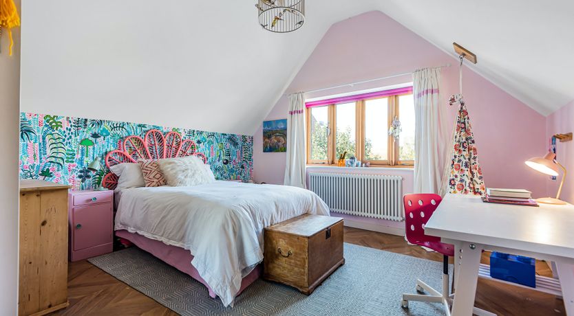 Photo of Thatched Roof Romance