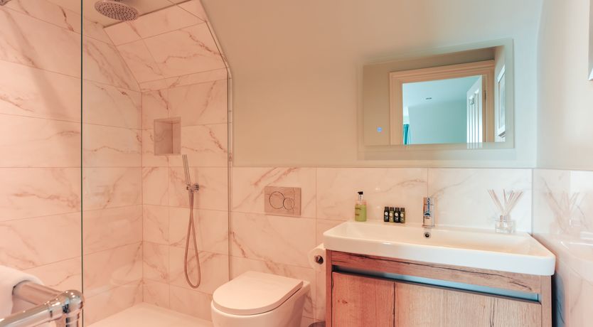 Photo of Queen of Queens