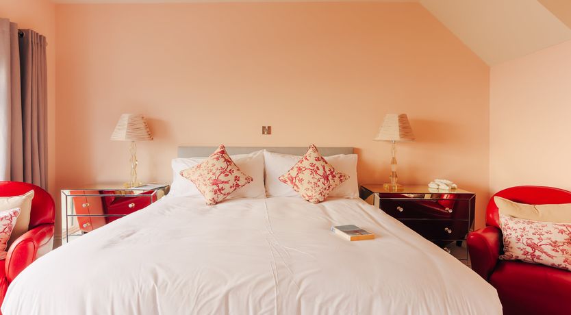 Photo of Queen of Queens