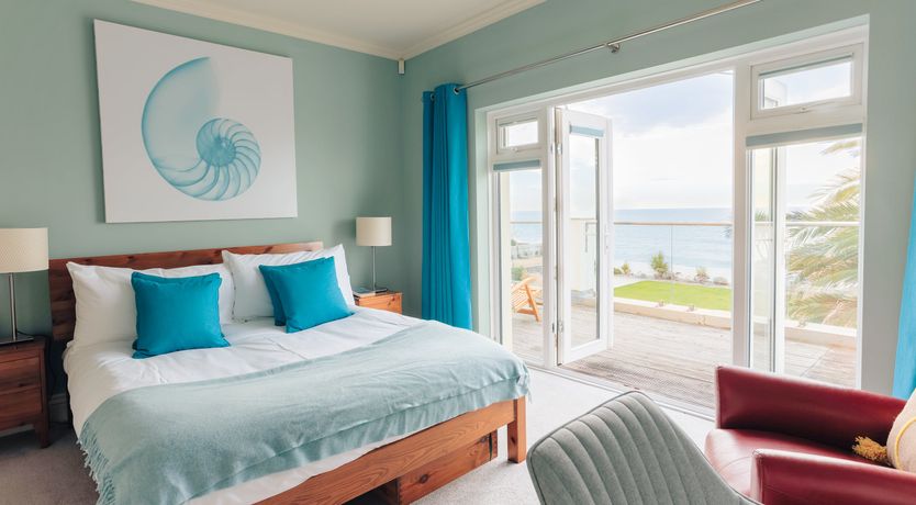 Photo of Queen of Queens