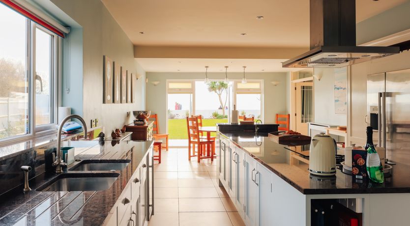 Photo of Queen of Queens