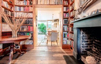 The Reader Holiday Cottage