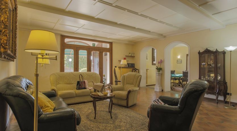 Photo of Maestro's Manor