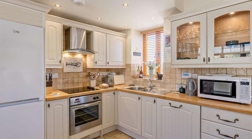 Photo of 3 Bed in Hartland