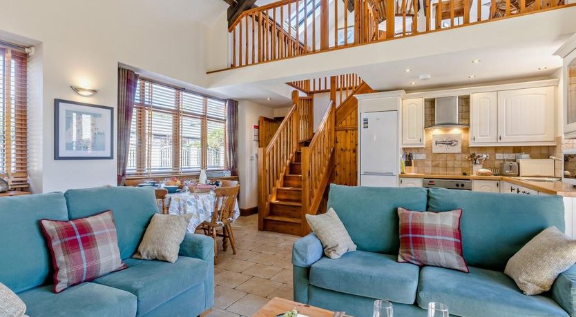 Photo of 3 Bed in Hartland