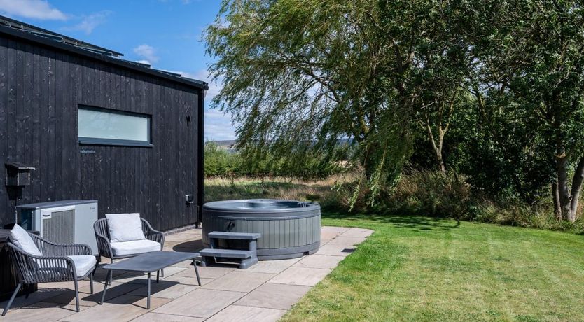 Photo of 1 Bed in Little Broughton