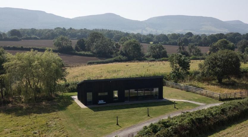 Photo of 1 Bed in Little Broughton