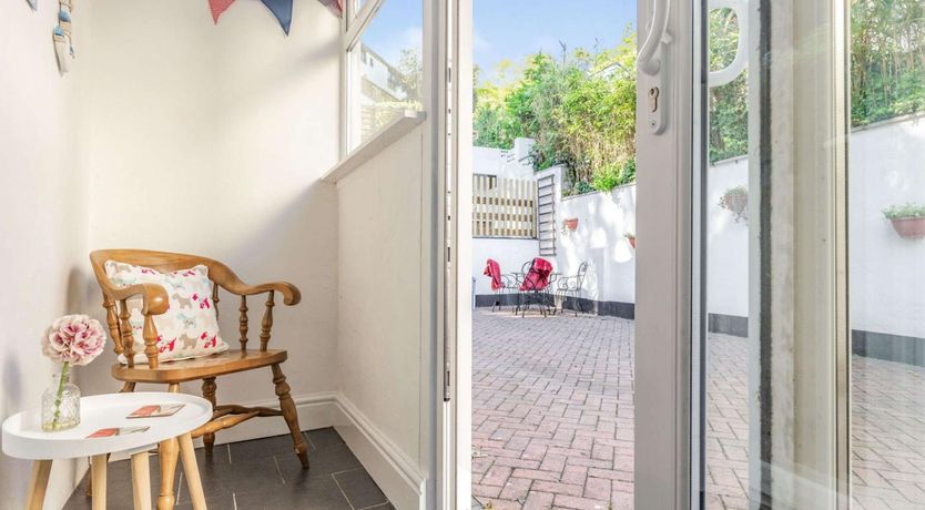 Photo of 2 Bed in Brixham