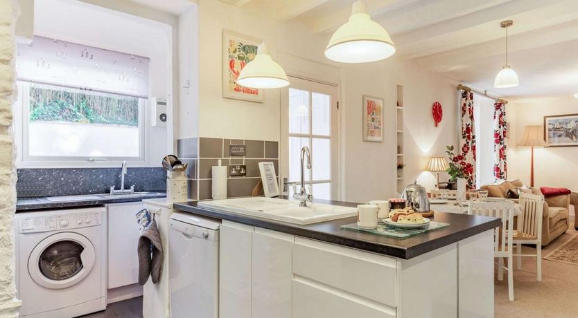 Photo of 2 Bed in Brixham