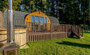 Photo of Log Cabin in Angus