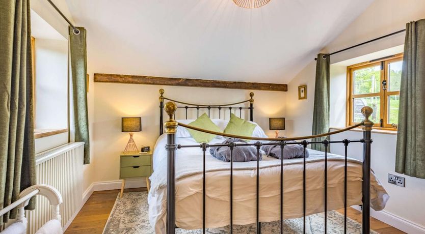 Photo of 1 Bed in Lucton