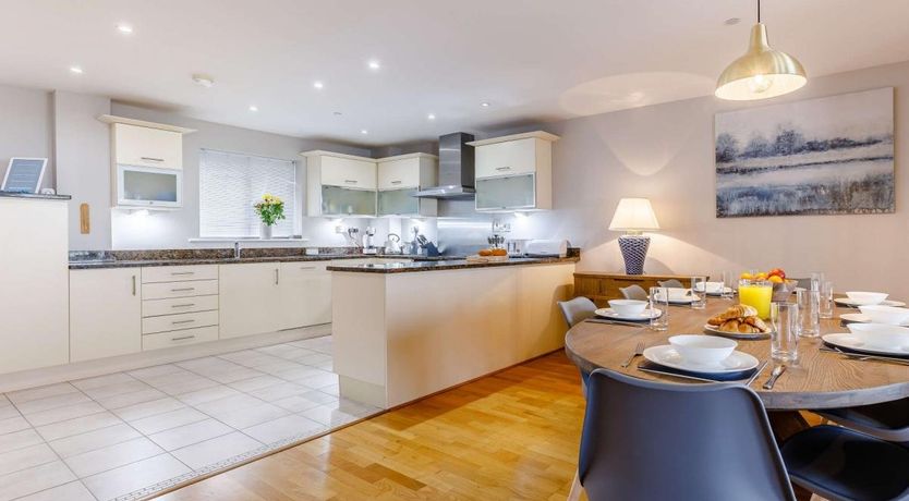 Photo of 4 Bed in Westward Ho