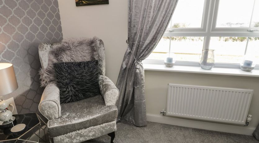 Photo of Woodside View