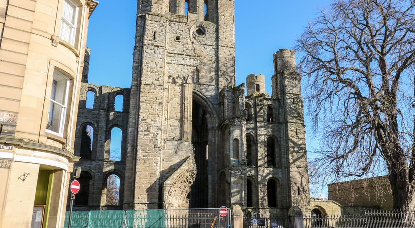 Photo of 2 Abbey Row