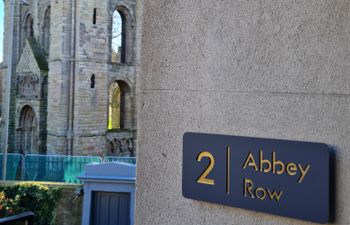 2 Abbey Row Holiday Cottage
