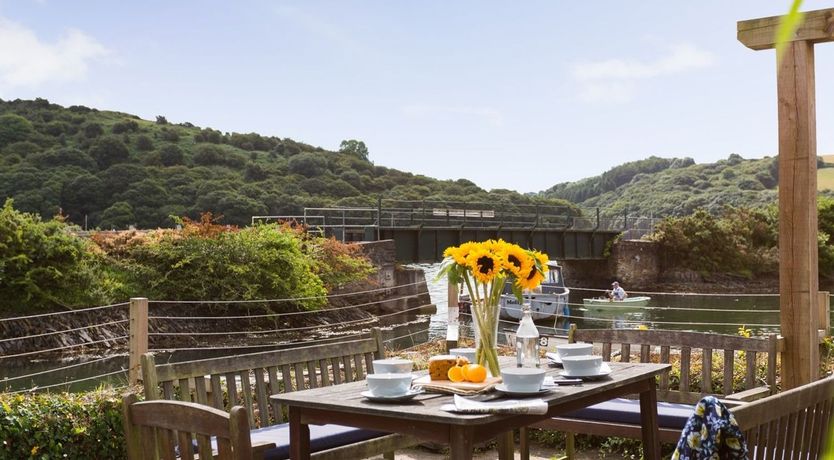 Photo of Island House