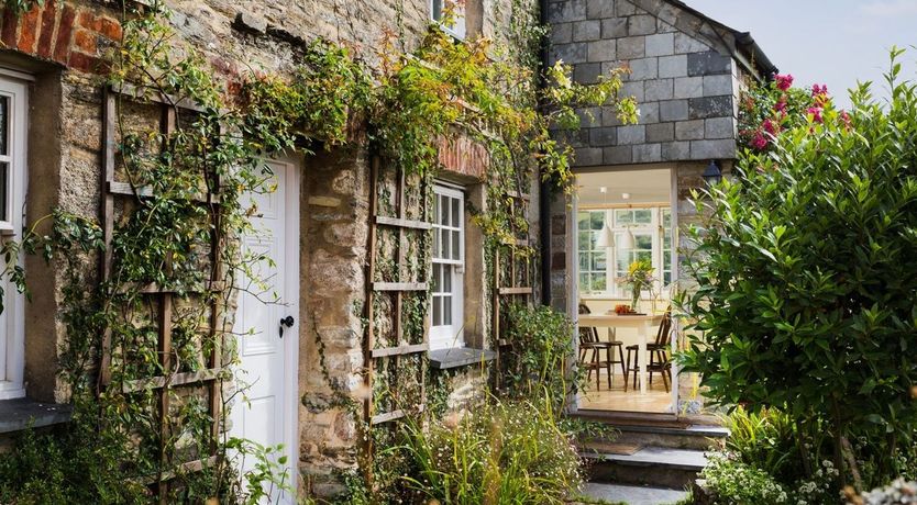 Photo of Island House