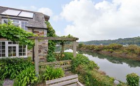 Photo of Island House