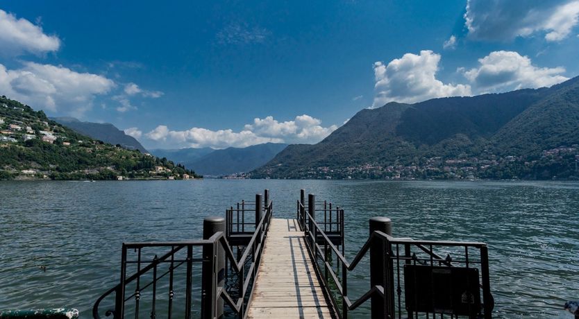 Photo of Steps to the Lake