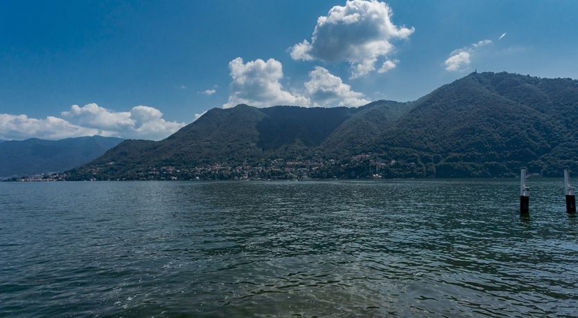 Photo of Steps to the Lake