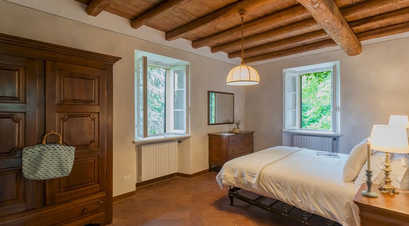 Photo of Jasmine & Terracotta