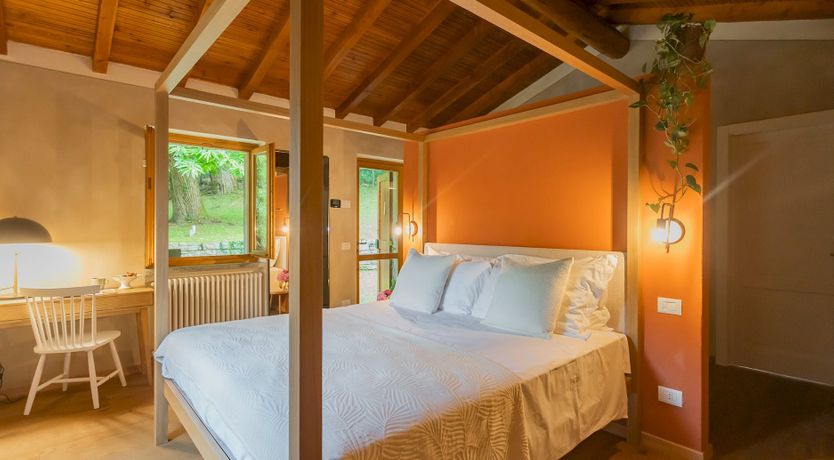 Photo of Jasmine & Terracotta