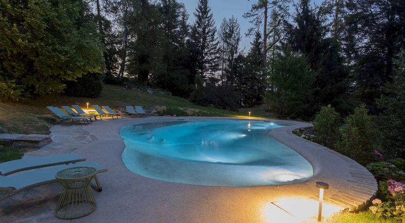 Photo of Jasmine & Terracotta