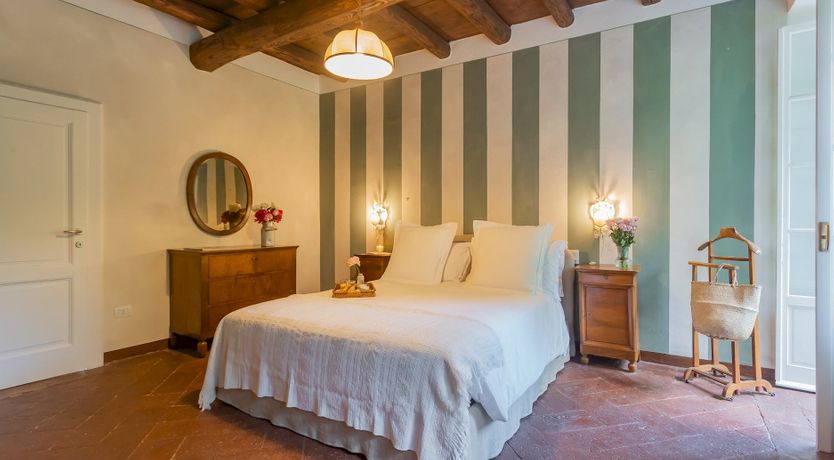 Photo of Jasmine & Terracotta