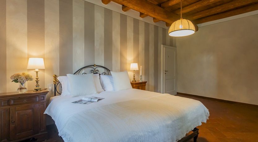 Photo of Jasmine & Terracotta