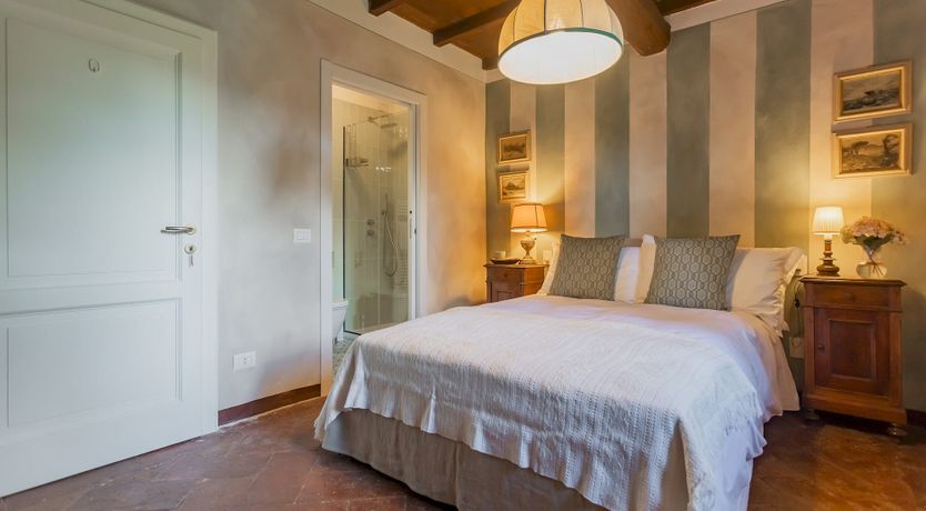 Photo of Jasmine & Terracotta