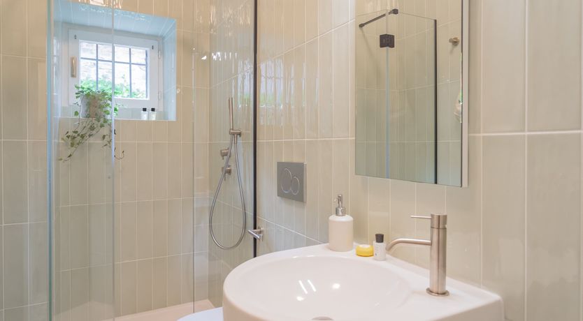 Photo of Jasmine & Terracotta