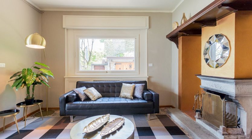 Photo of Picture A Lake