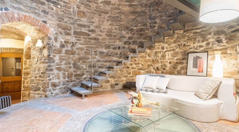 Photo of Stone Curves