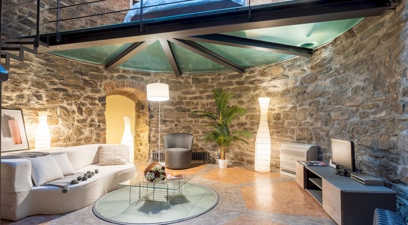 Photo of Stone Curves