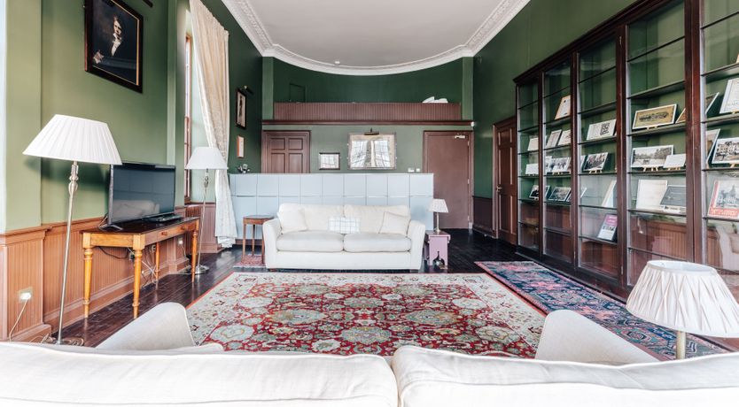 Photo of Mahogany Chambers