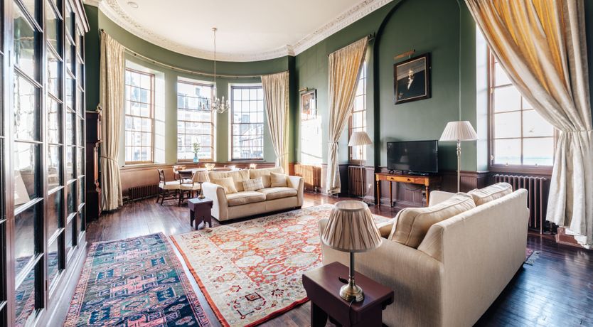 Photo of Mahogany Chambers