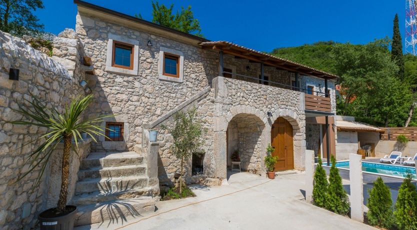 Photo of Off the Beaten Track