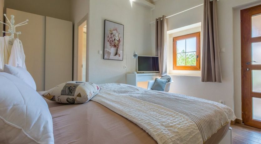 Photo of Off the Beaten Track