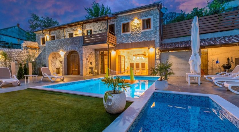 Photo of Off the Beaten Track