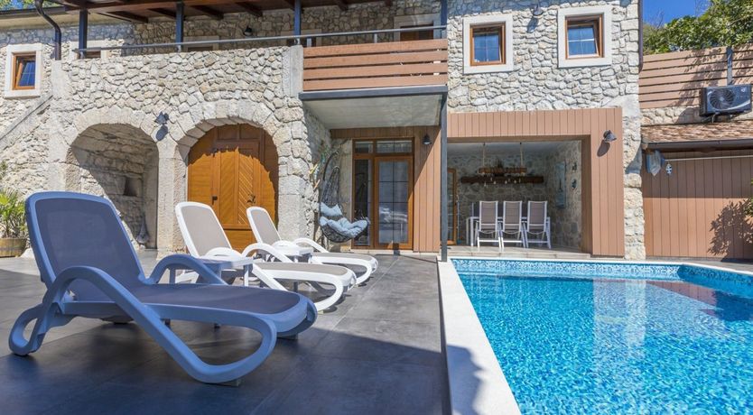 Photo of Off the Beaten Track